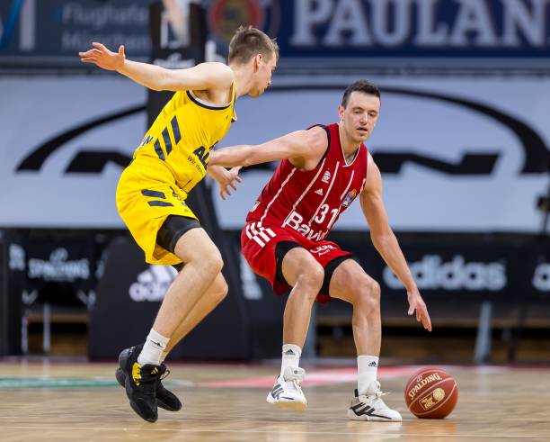 往决赛的不 往决赛的不