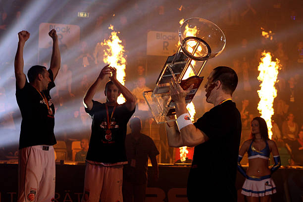 十分复杂 十分复杂